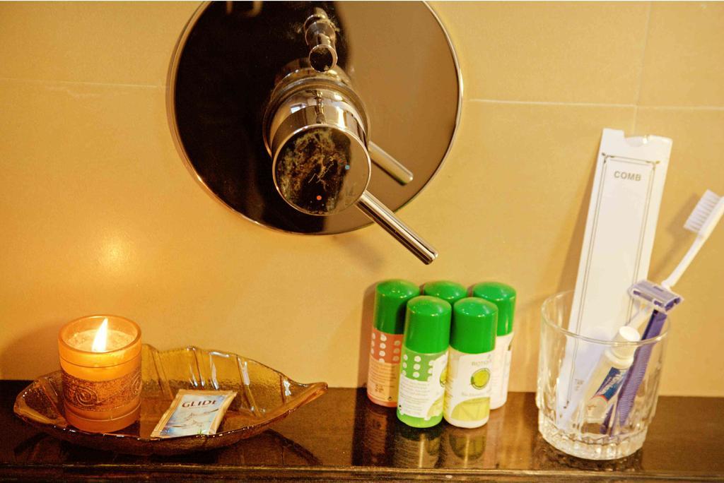 Hotel Highnest Singapperumalkovil Rom bilde